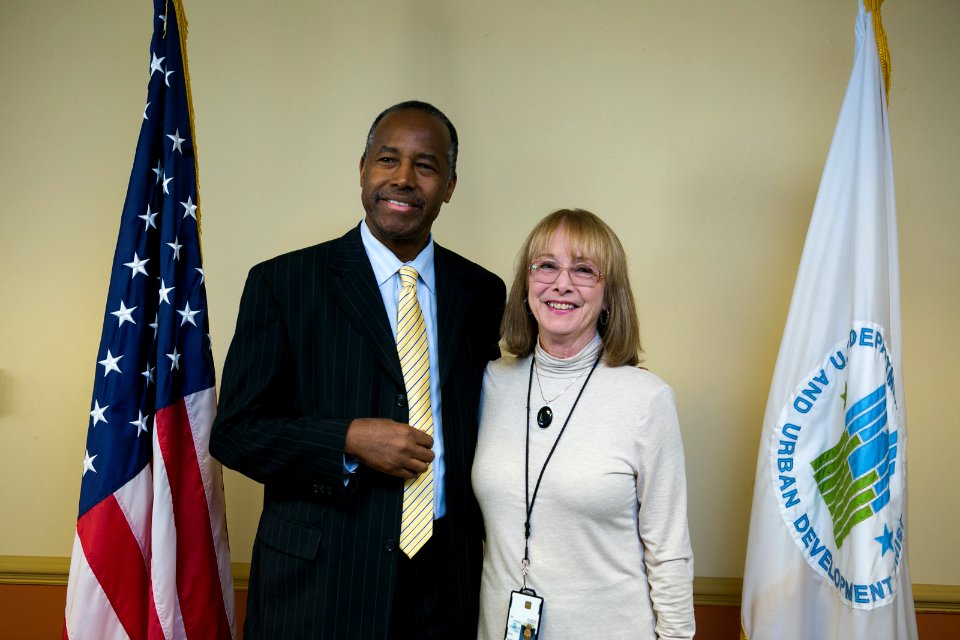 Secretary Carson visits Atlanta Field Office (26469432769)