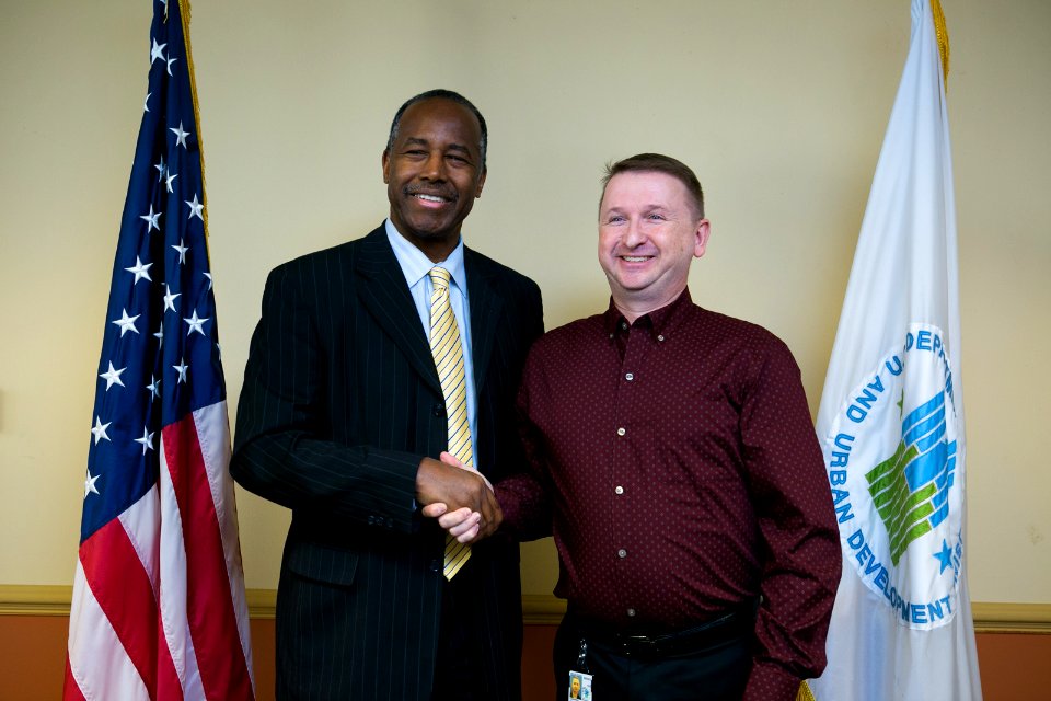 Secretary Carson visits Atlanta Field Office (38213536922)