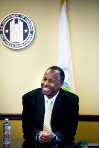 Secretary Carson visits Atlanta Field Office (37534606404)