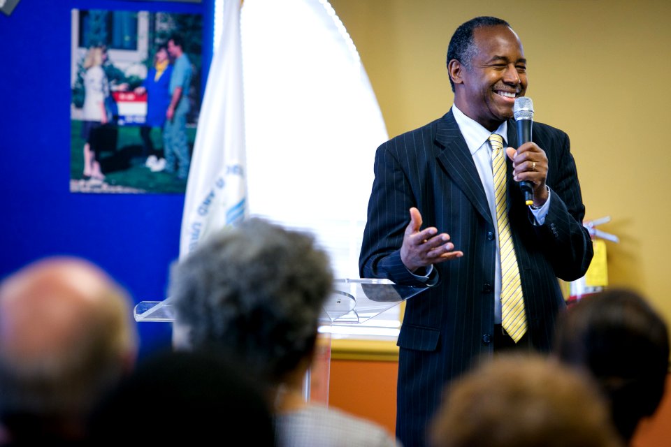 Secretary Carson visits Atlanta Field Office (38213537782)