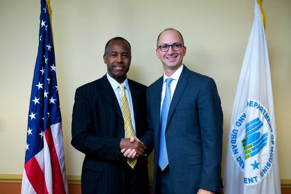 Secretary Carson visits Atlanta Field Office (38213539072)