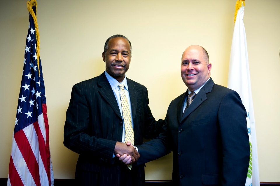 Secretary Carson visits Atlanta Field Office (38213538252)