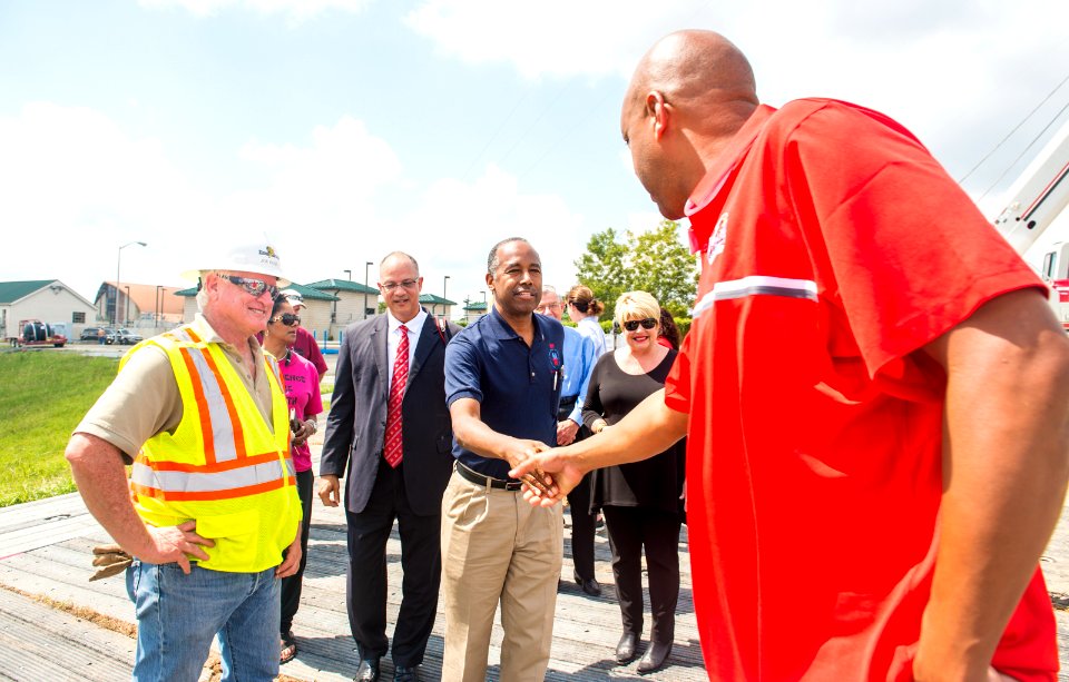 Secretary Carson visits Beaumont Texas (23521748078)