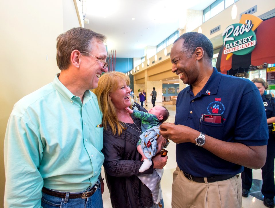 Secretary Carson visits Beaumont Texas (36665121254)