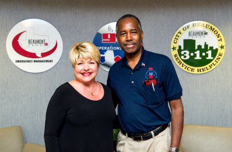 Secretary Carson visits Beaumont Texas (36703768963)
