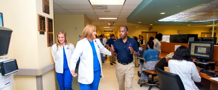 Secretary Carson visits Beaumont Texas (37326404046)