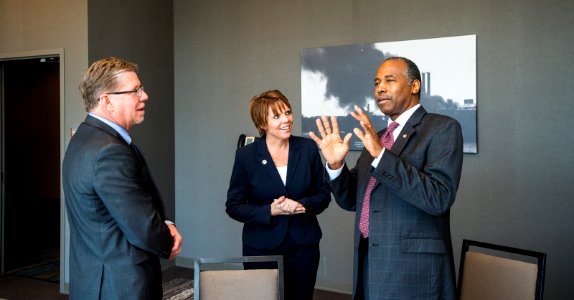 Secretary Carson visits Cedar Rapids, Iowa (26725044557)
