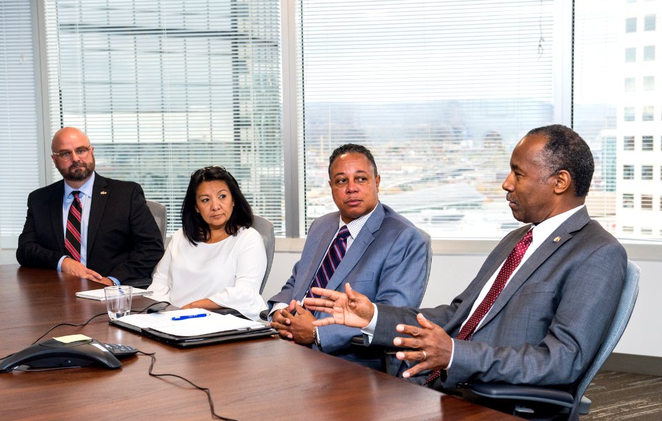 Secretary Carson visits Denver HUD Field Office (38072581941)