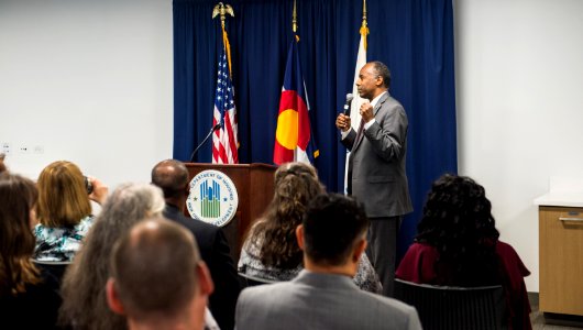 Secretary Carson visits Denver HUD Field Office (38072583631)