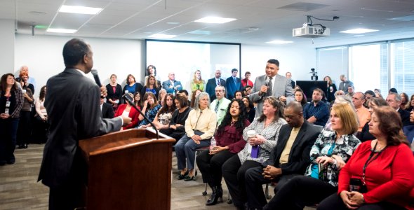 Secretary Carson visits Denver HUD Field Office (38072584861)