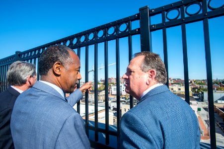Secretary Carson visits Helping Up Mission in Baltimore (24293326598)