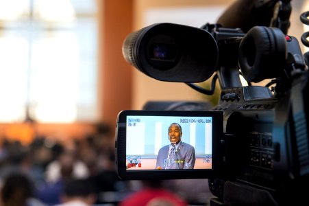 Secretary Carson visits Helping Up Mission in Baltimore (38113739232)