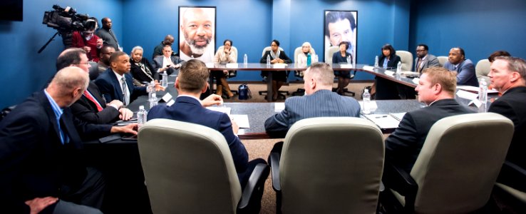 Secretary Carson visits Helping Up Mission in Baltimore (38113756782)