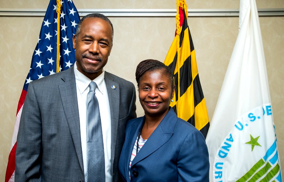 Secretary Carson visits HUD Baltimore Field Office (35293857150)