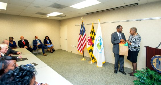 Secretary Carson visits HUD Baltimore Field Office (35293859740)
