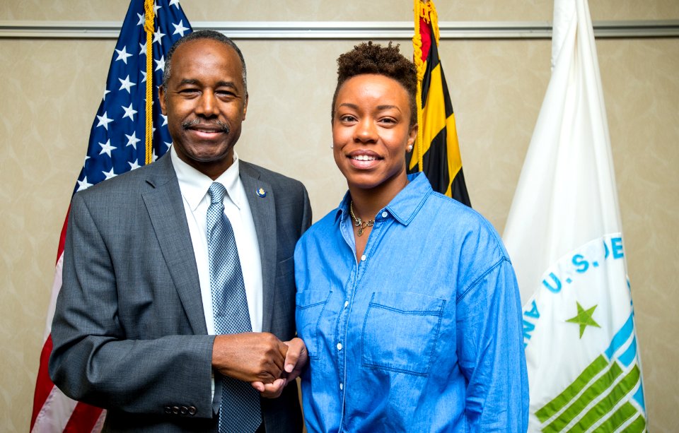 Secretary Carson visits HUD Baltimore Field Office (35293857860)