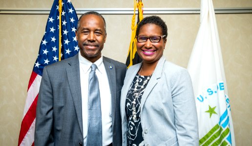 Secretary Carson visits HUD Baltimore Field Office (35641523406)