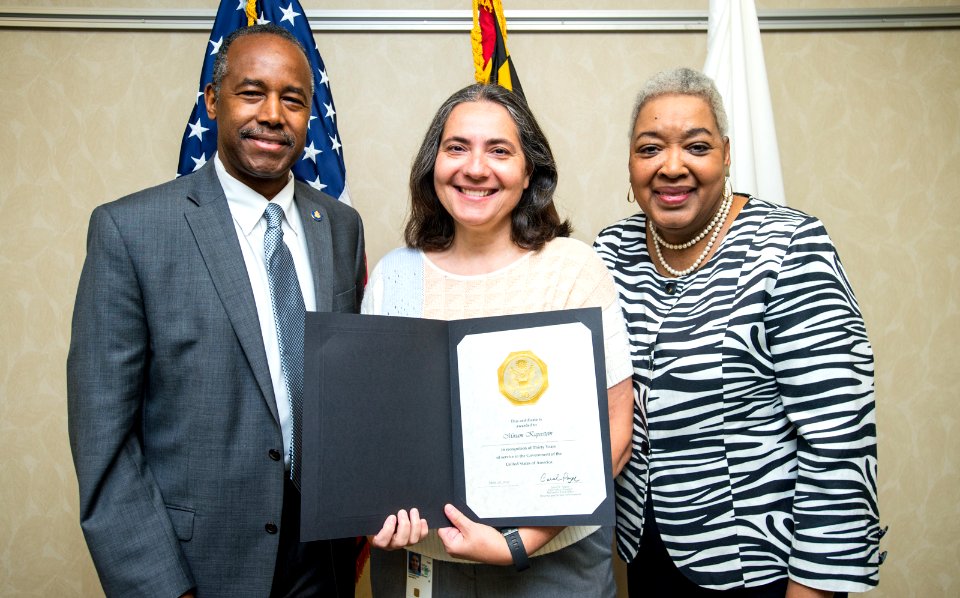 Secretary Carson visits HUD Baltimore Field Office (35641541126)