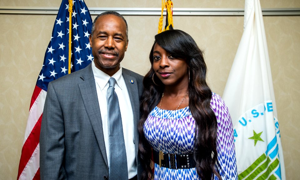 Secretary Carson visits HUD Baltimore Field Office (35641522966)