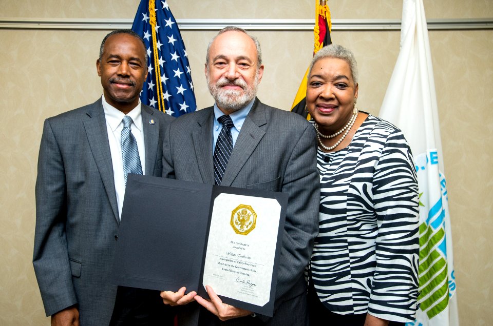 Secretary Carson visits HUD Baltimore Field Office (35680936665)