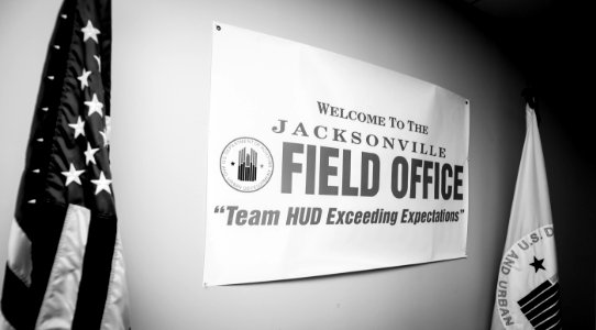 Secretary Carson visits Jacksonville Filed Office (33190149773)