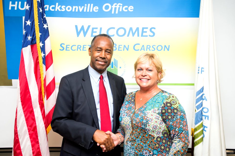 Secretary Carson visits Jacksonville Filed Office (33617460430)