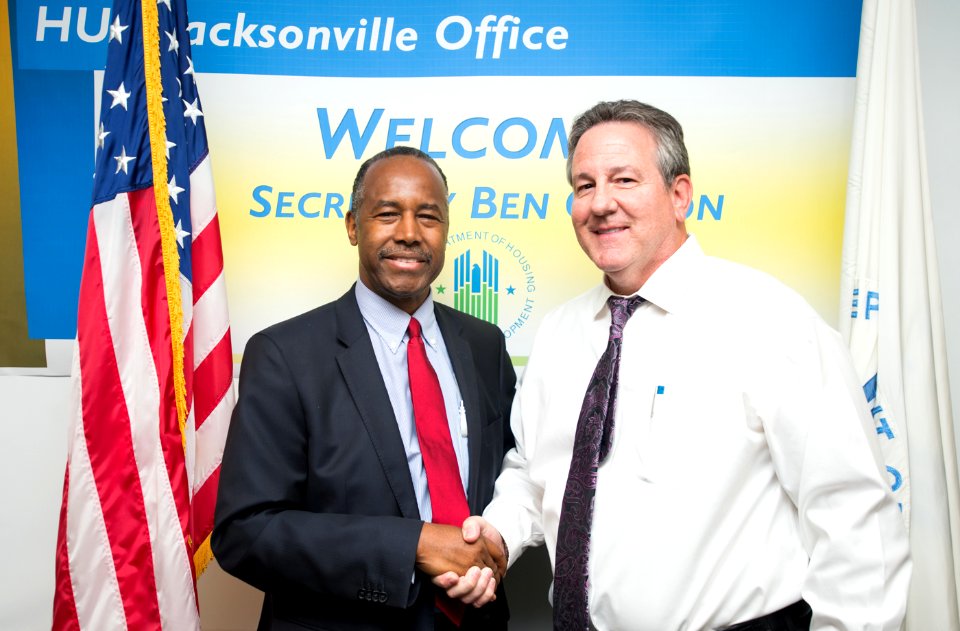 Secretary Carson visits Jacksonville Filed Office (33873404511)