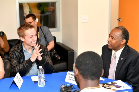 Secretary Carson Visits Las Vegas, Nevada (27984902938)