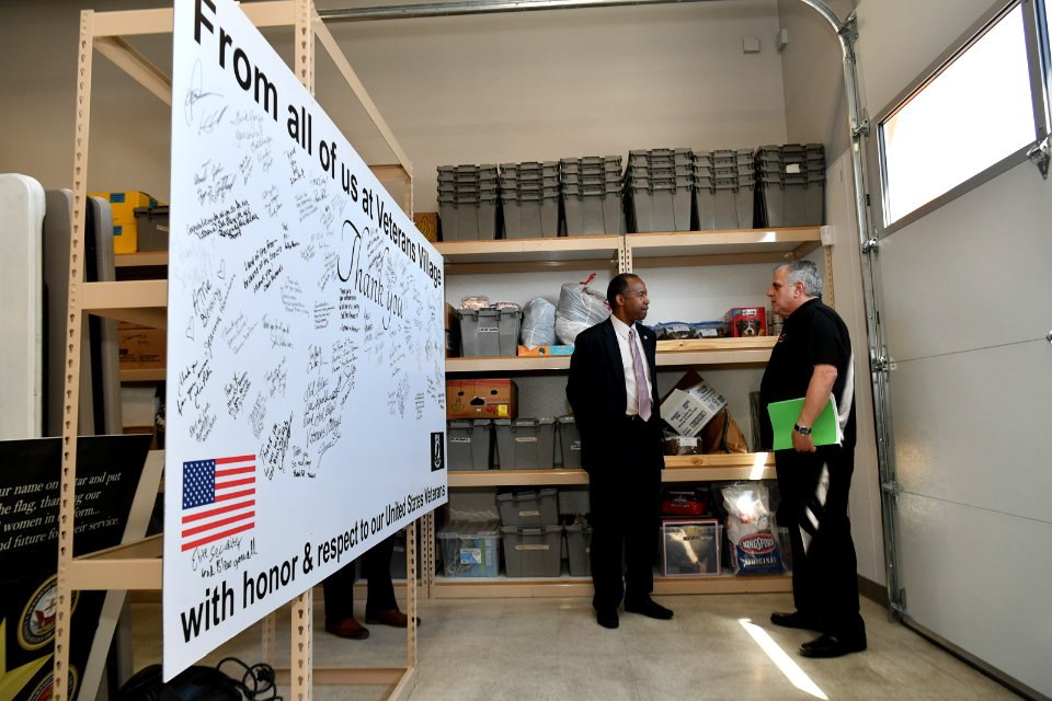Secretary Carson Visits Las Vegas, Nevada (27984957718)