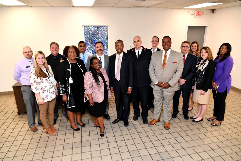 Secretary Carson Visits Las Vegas, Nevada (40954833585)
