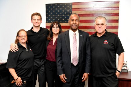 Secretary Carson Visits Las Vegas, Nevada (40954836325)