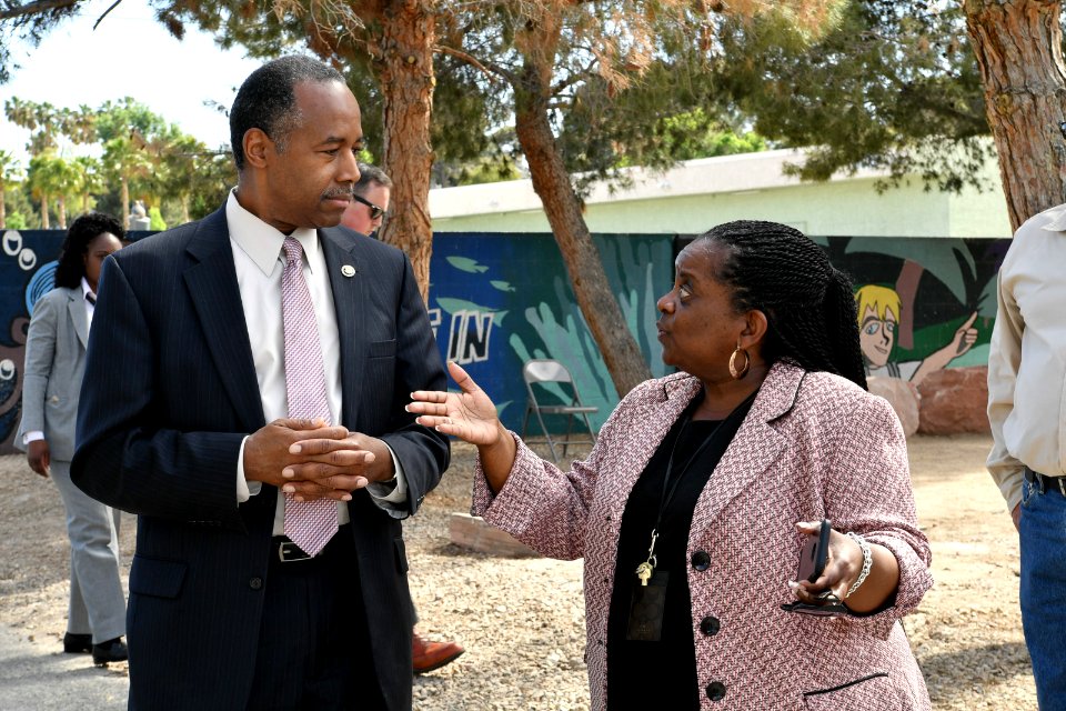 Secretary Carson Visits Las Vegas, Nevada (40954841475)
