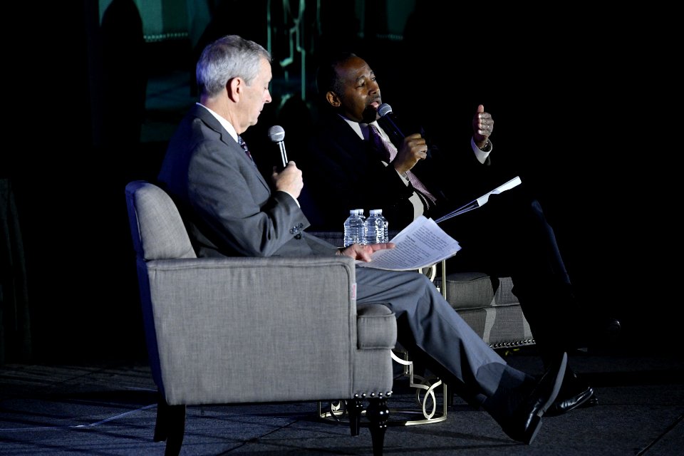 Secretary Carson Visits Las Vegas, Nevada (41810753842)