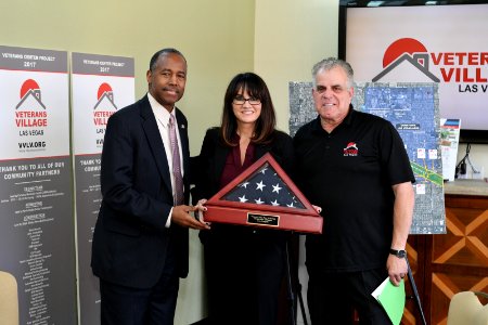 Secretary Carson Visits Las Vegas, Nevada (41136351124)