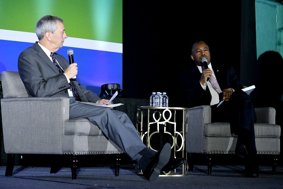 Secretary Carson Visits Las Vegas, Nevada (41810754132)
