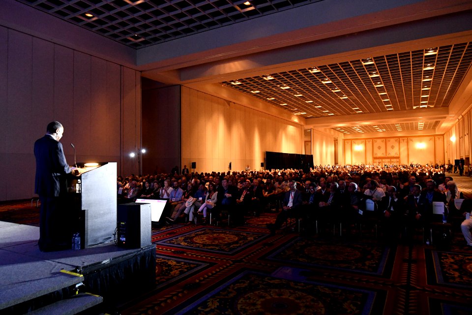 Secretary Carson Visits Las Vegas, Nevada (41810758612)