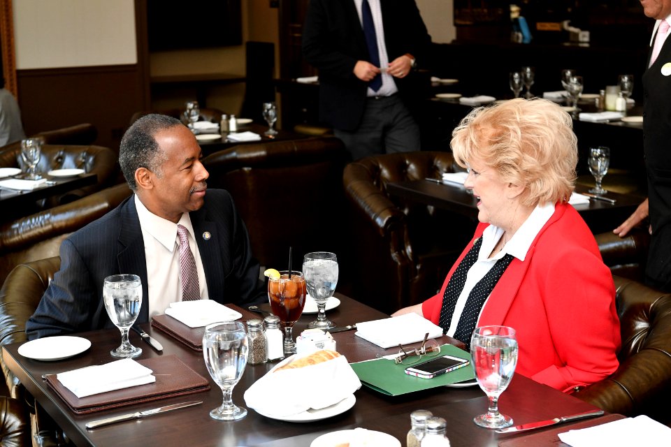 Secretary Carson Visits Las Vegas, Nevada (41853492531)