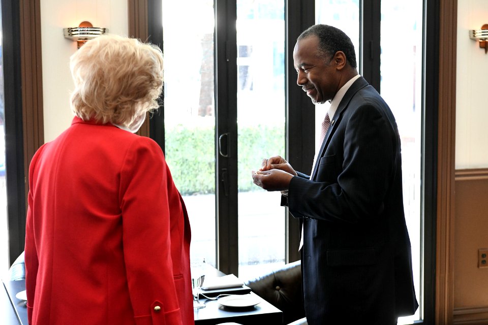 Secretary Carson Visits Las Vegas, Nevada (41853492611)