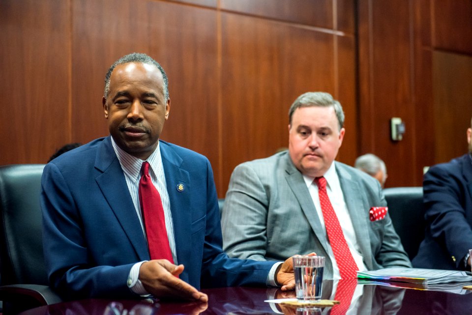 Secretary Carson Visits Los Angeles (26874566187)