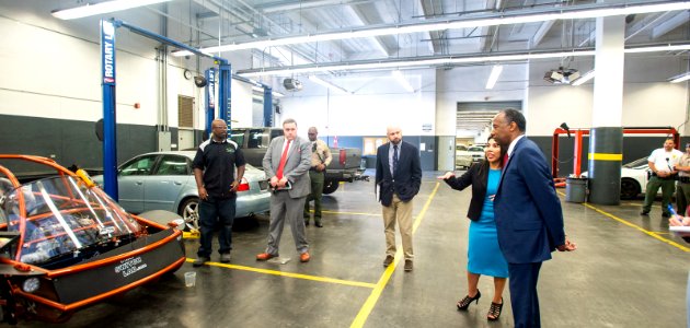 Secretary Carson Visits Los Angeles (41701949822)