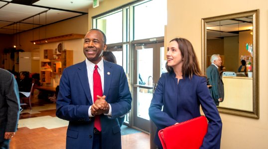 Secretary Carson Visits Los Angeles (41701951302)