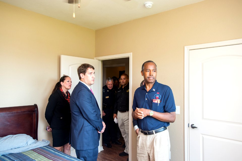 Secretary Carson visits Port Arthur Texas (36685865733)