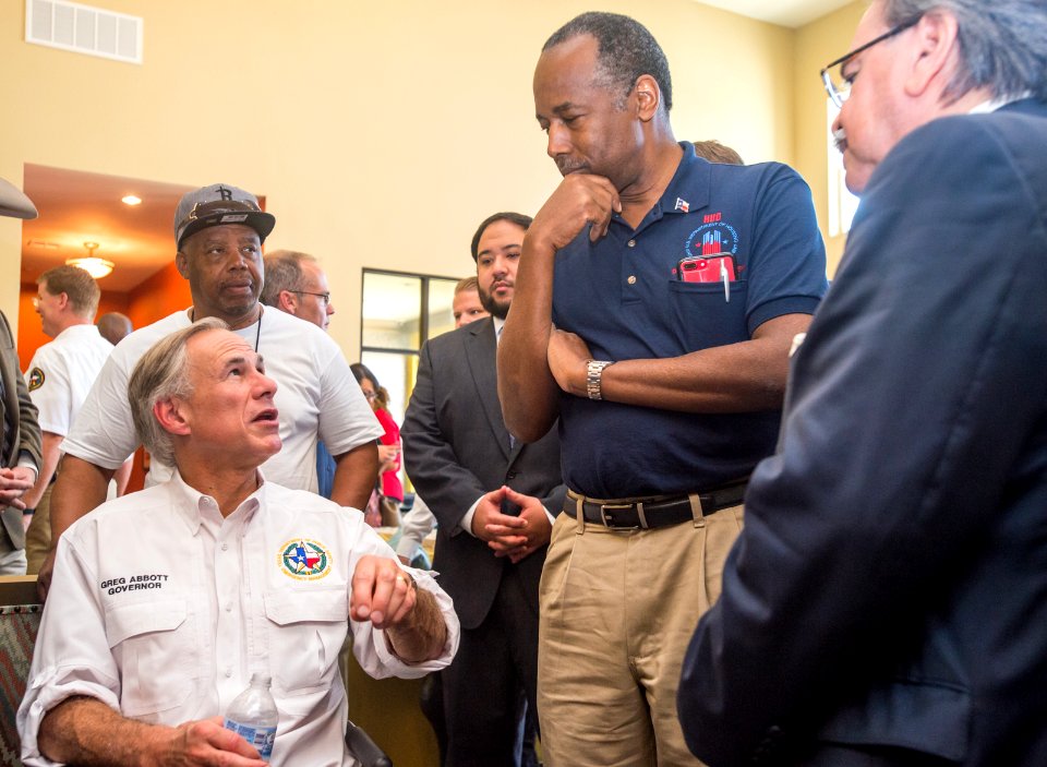 Secretary Carson visits Port Arthur Texas (36685867053)