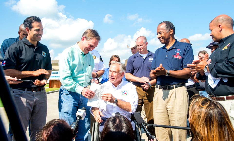 Secretary Carson visits Port Arthur Texas (37099649380)
