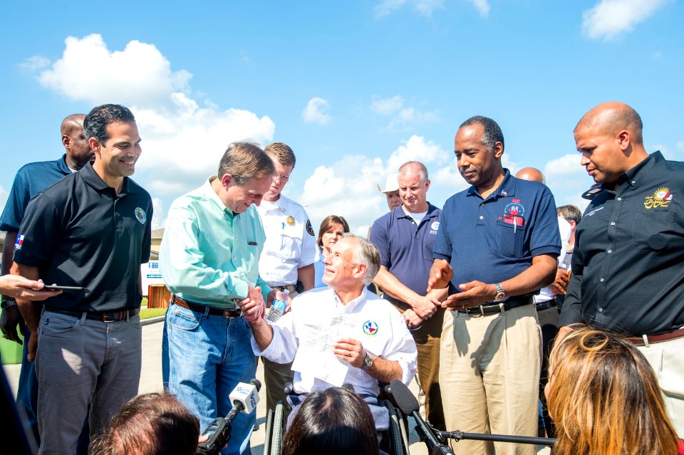 Secretary Carson visits Port Arthur Texas (37099649490)