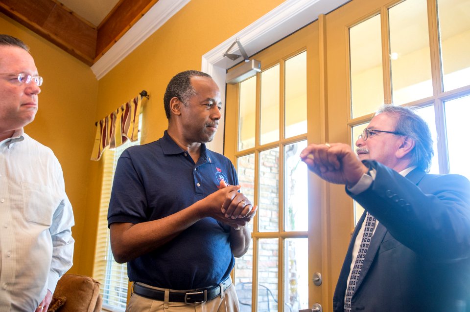 Secretary Carson visits Port Arthur Texas (37325846672)