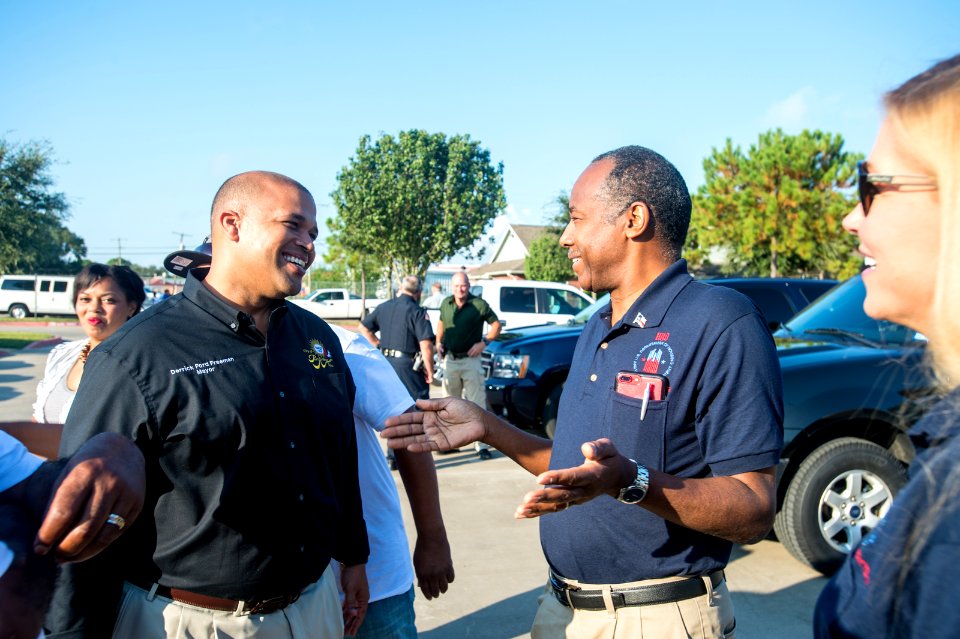 Secretary Carson visits Port Arthur Texas (37355350621)