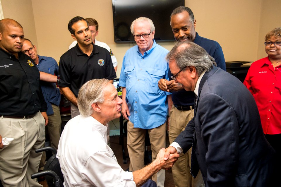Secretary Carson visits Port Arthur Texas (37355346321)
