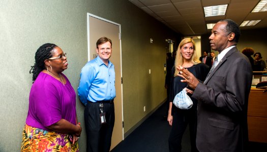 Secretary Carson with HUD and FEMA Staff at Houston Disaster Recovery Center (36607516174)