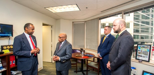 Secretary Cason visits HUD DC Field Office (39781929285)